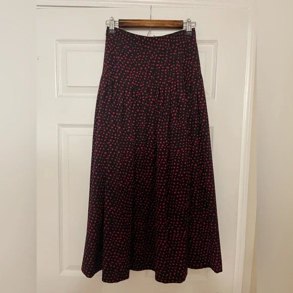 Valentino Miss V Skirt
